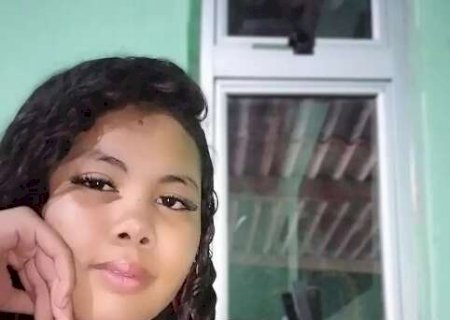 Fam&iacute;lia procura adolescente de 14 anos desaparecida h&aacute; 3 dias na Capital