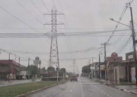 Domingo ser&aacute; chuvoso e MS volta a ter alerta de tempestade