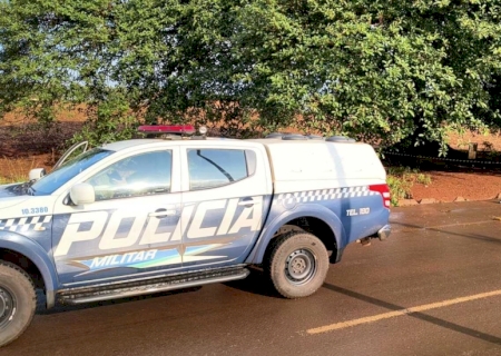Homem é encontrado morto sob figueira em Dourados