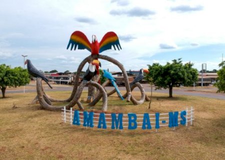 Aparecida do Taboado e Amambai abrem a semana celebrando 78 anos