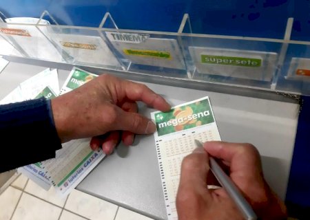 Mega acumula, mas duas apostas de MS faturam R$ 114 mil na quina