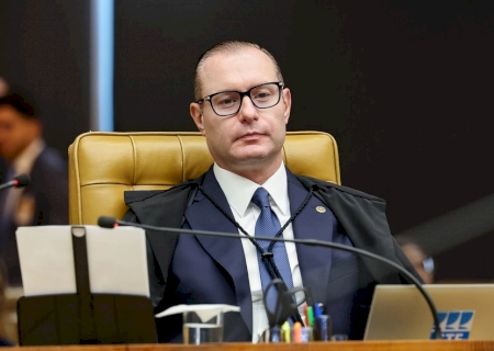 Zanin, do STF, determina extensão da votação em todo o país até as 19h após denúncias de problemas no transporte