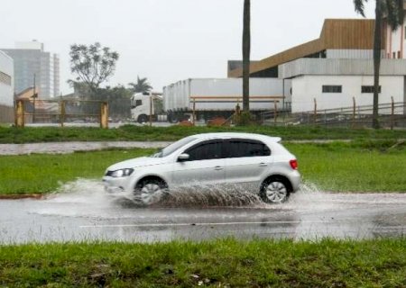 Chuva passa de 100 mm e sul de MS segue sob risco de novos temporais