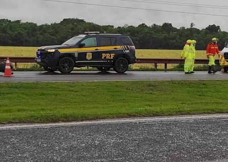 Morador de Dourados morre em acidente entre motocicleta e carreta na BR-163