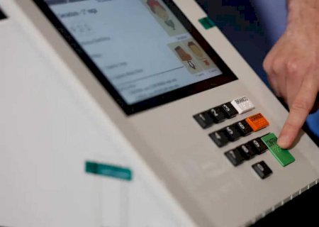 Até que horas posso votar? Veja o horário das urnas e quando começa a apuração