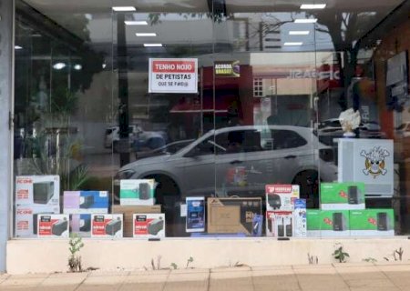 MPT pede retirada de placa com ataque a petistas em loja da Mato Grosso